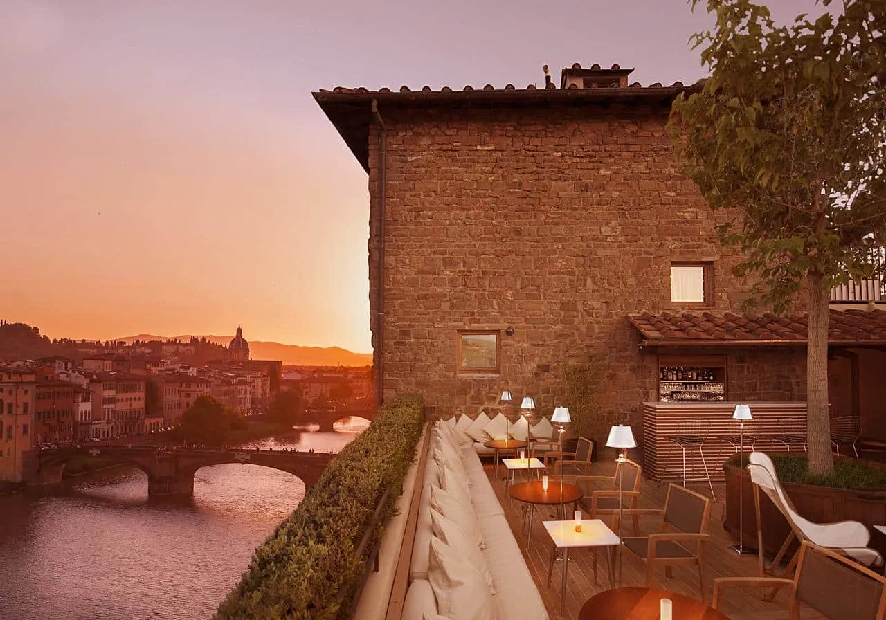 Continentale - Lungarno Collection - luxury hotel in florence, italy