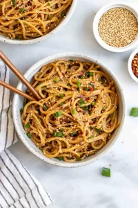Garlic Sesame Noodles - easy vegan lunch ideas for work